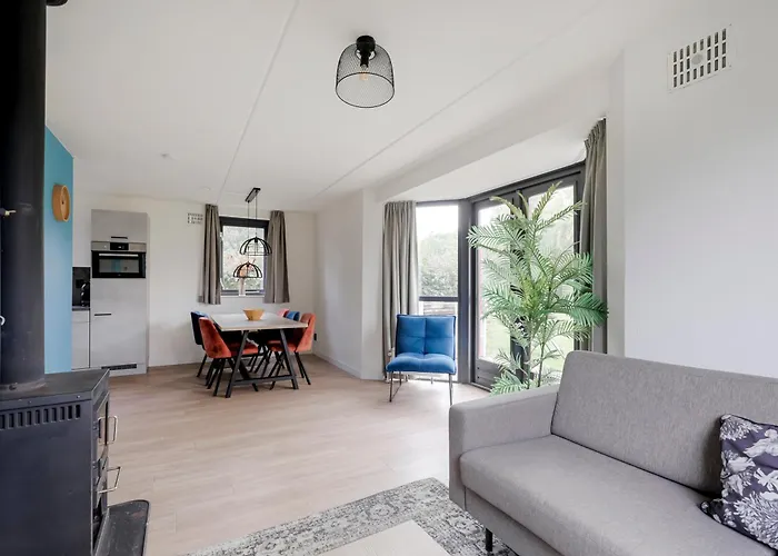 6 - Persoons Lakeside 7 Semesterbostad